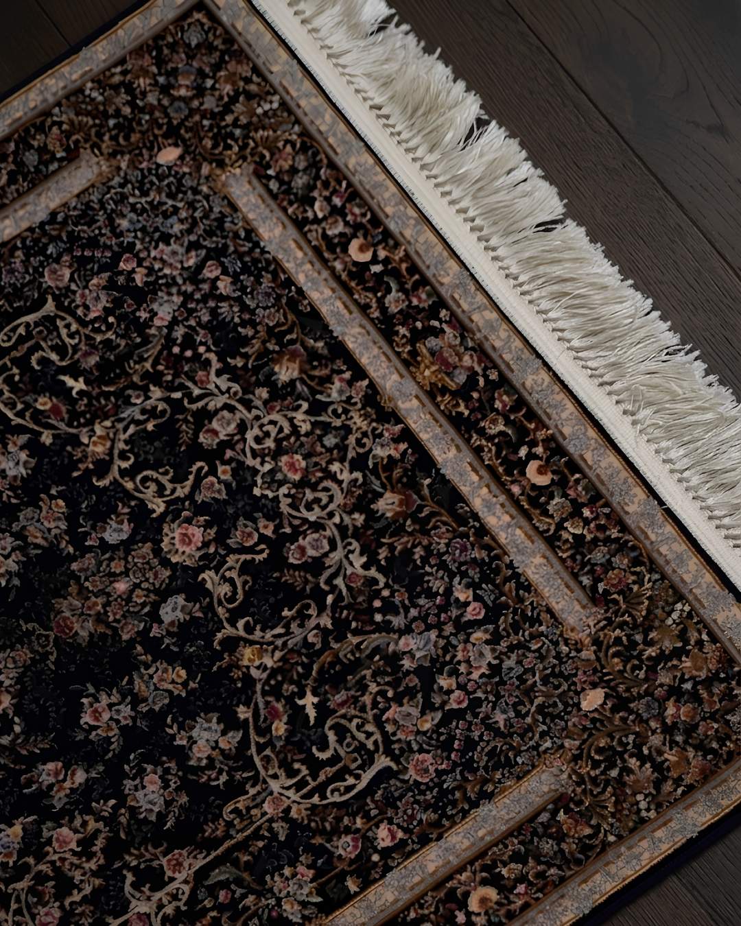 Shabhrang Silk & Wool Blend Carpet – Midnight Diamond Medallion