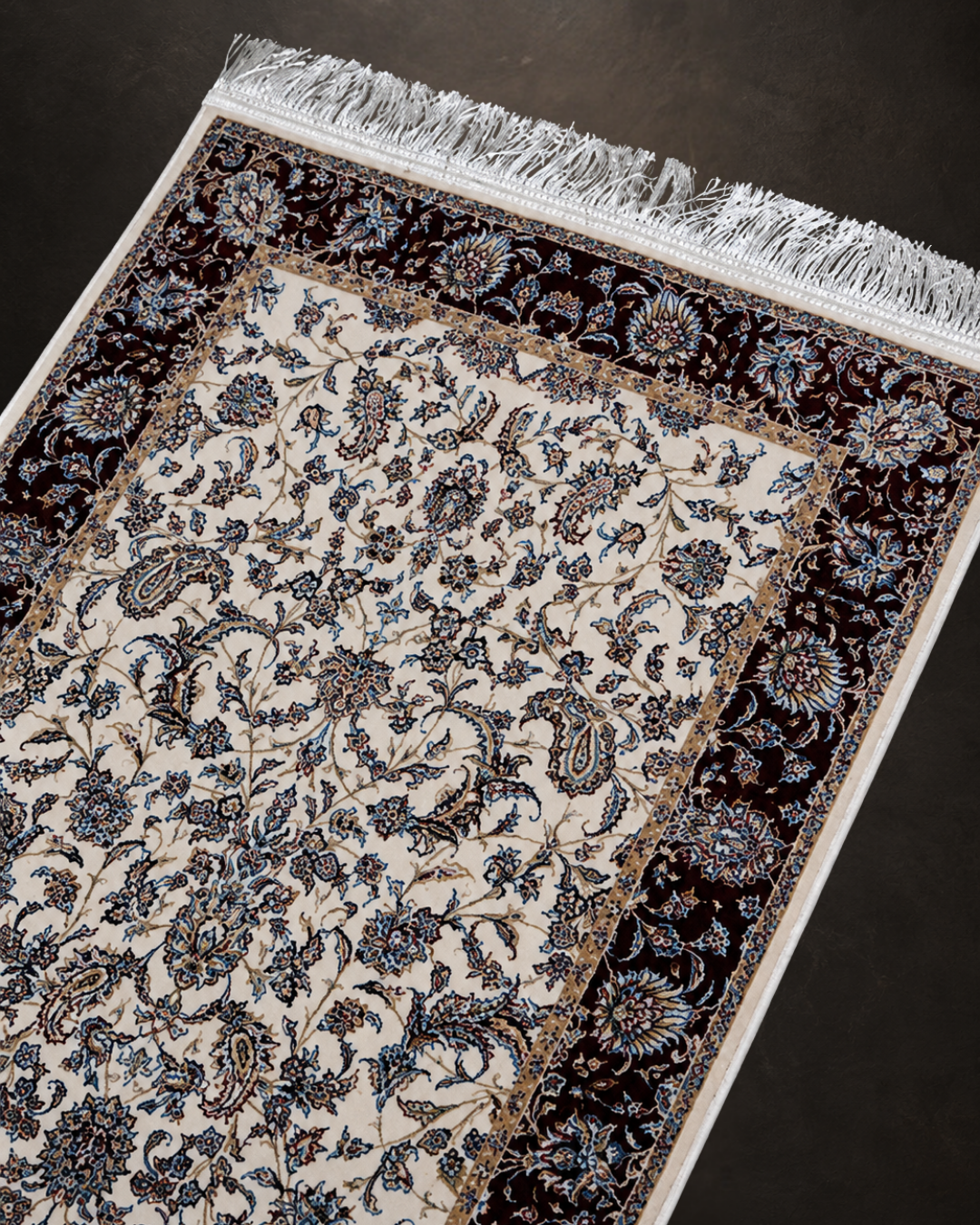Jilwa Silk & Wool Blend Carpet Runner – Midnight Gold Medallion