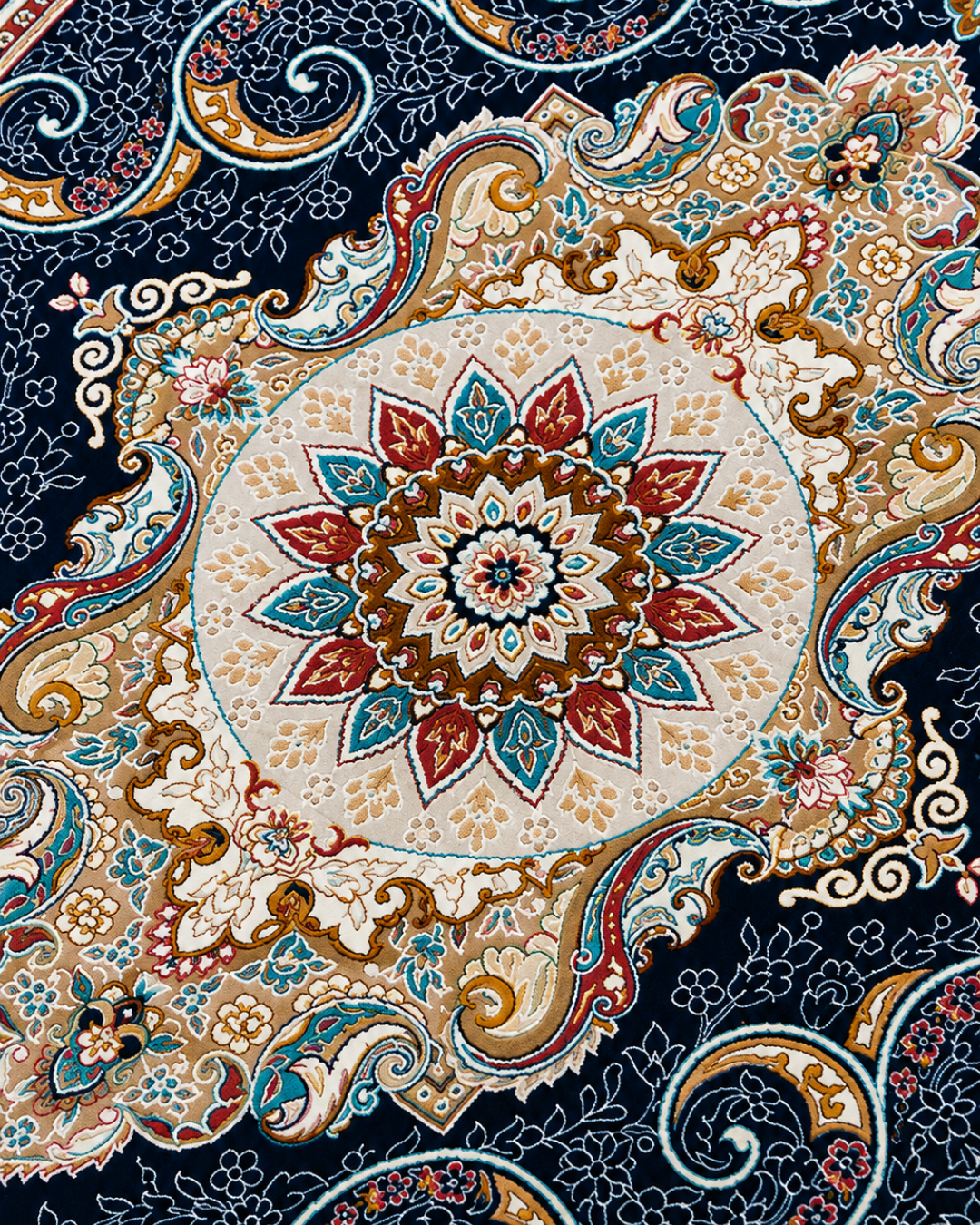 Noor Silk & Wool Blend Carpet – Cream Gilded Floral Scatter Runner