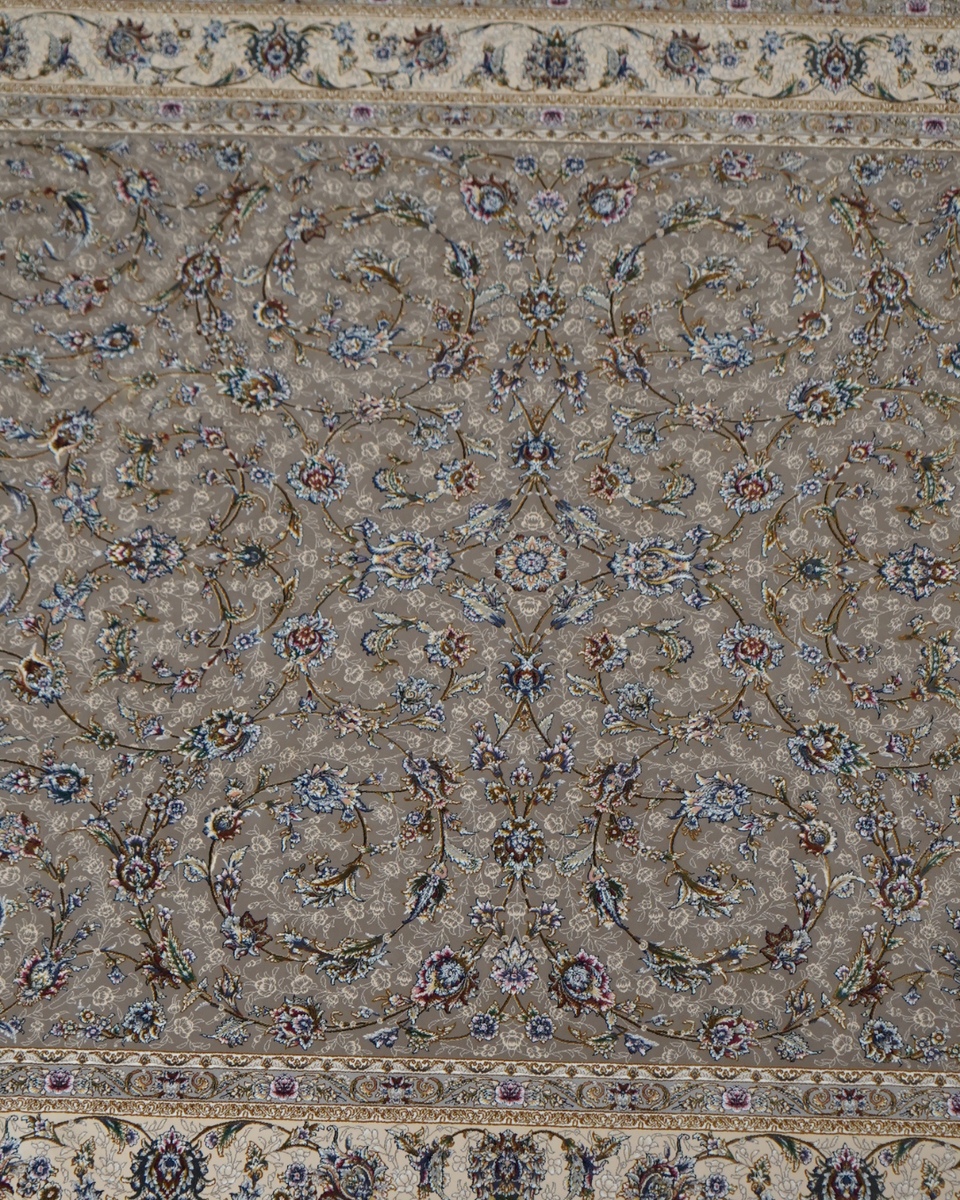 Nasim Silk & Wool Blend Carpet – Silver Arabesque Scrollwork