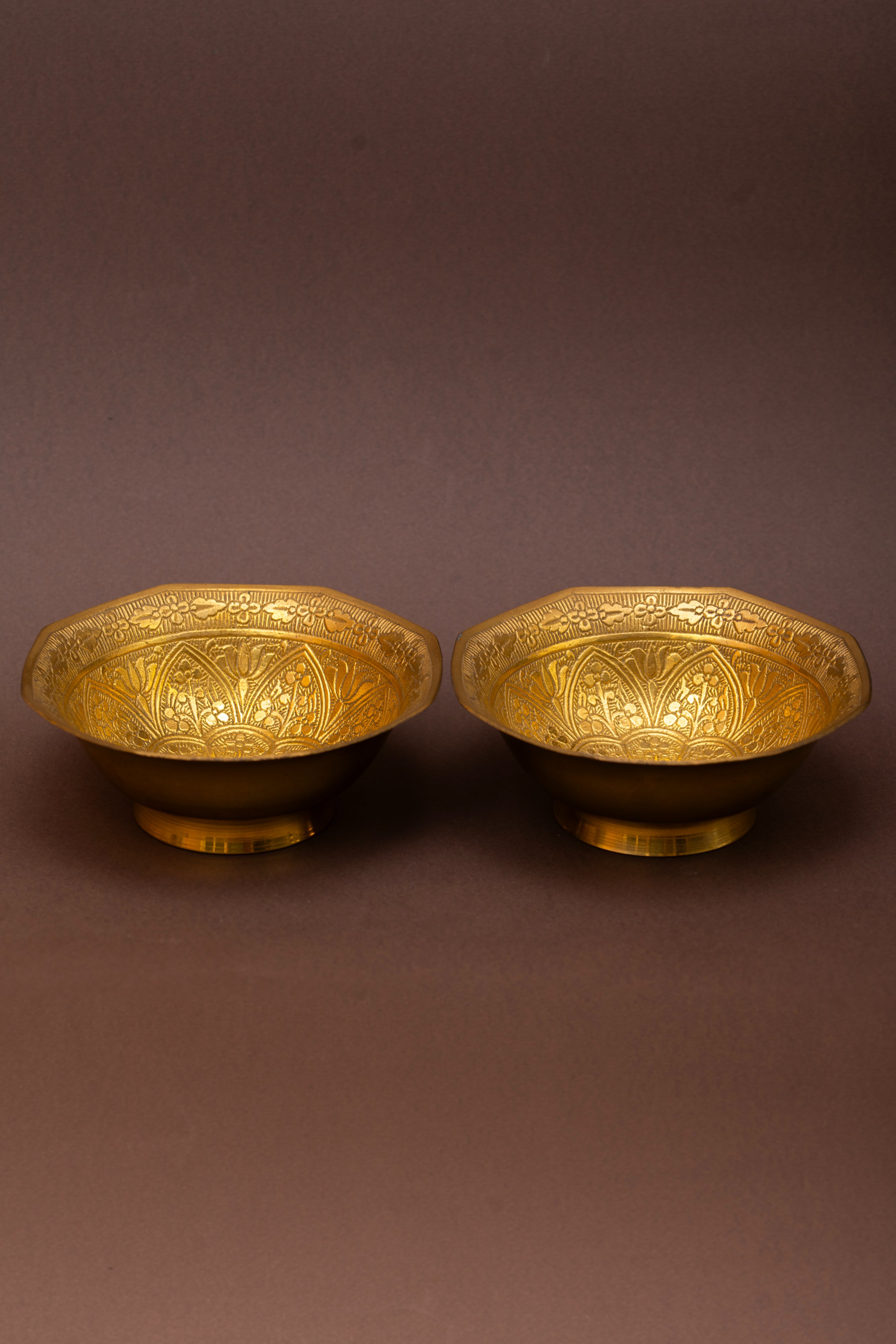 Rosette of Eight – Brass Bowls in Harmonious Form (Set of 2)