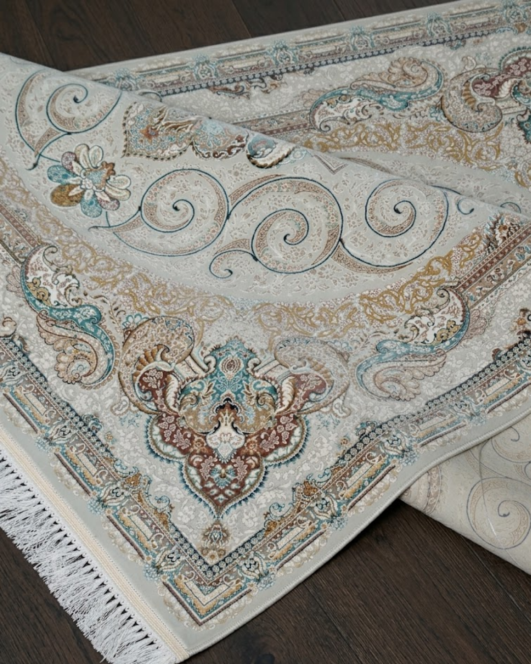 Bahar Silk & Wool Blend Carpet – Dusty Rose Botanical Allover