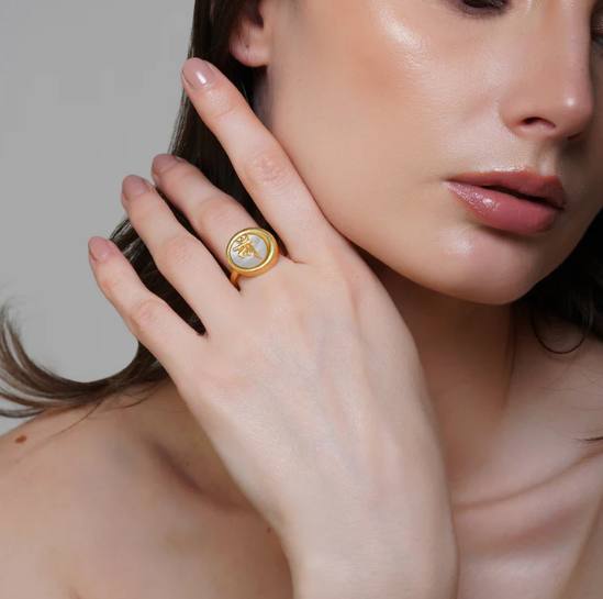 Ma Mother's Ring With Mother Of Pearl