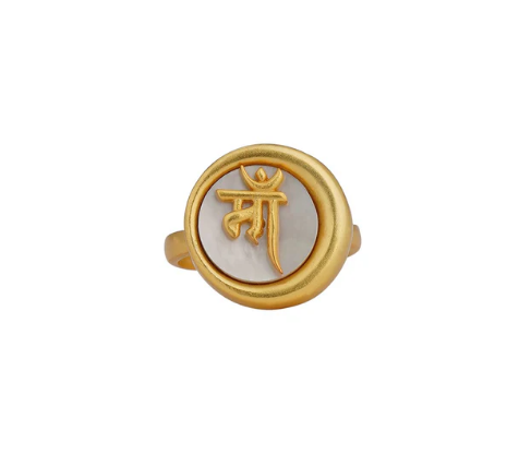 Ma Mother's Ring With Mother Of Pearl