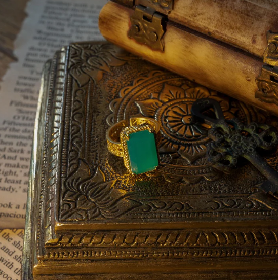 Style never fades green onyx ring
