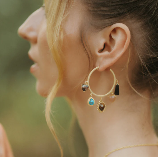 Layered Goddess Necklace Look (Set of Three: Earrings, Necklace and Choker)