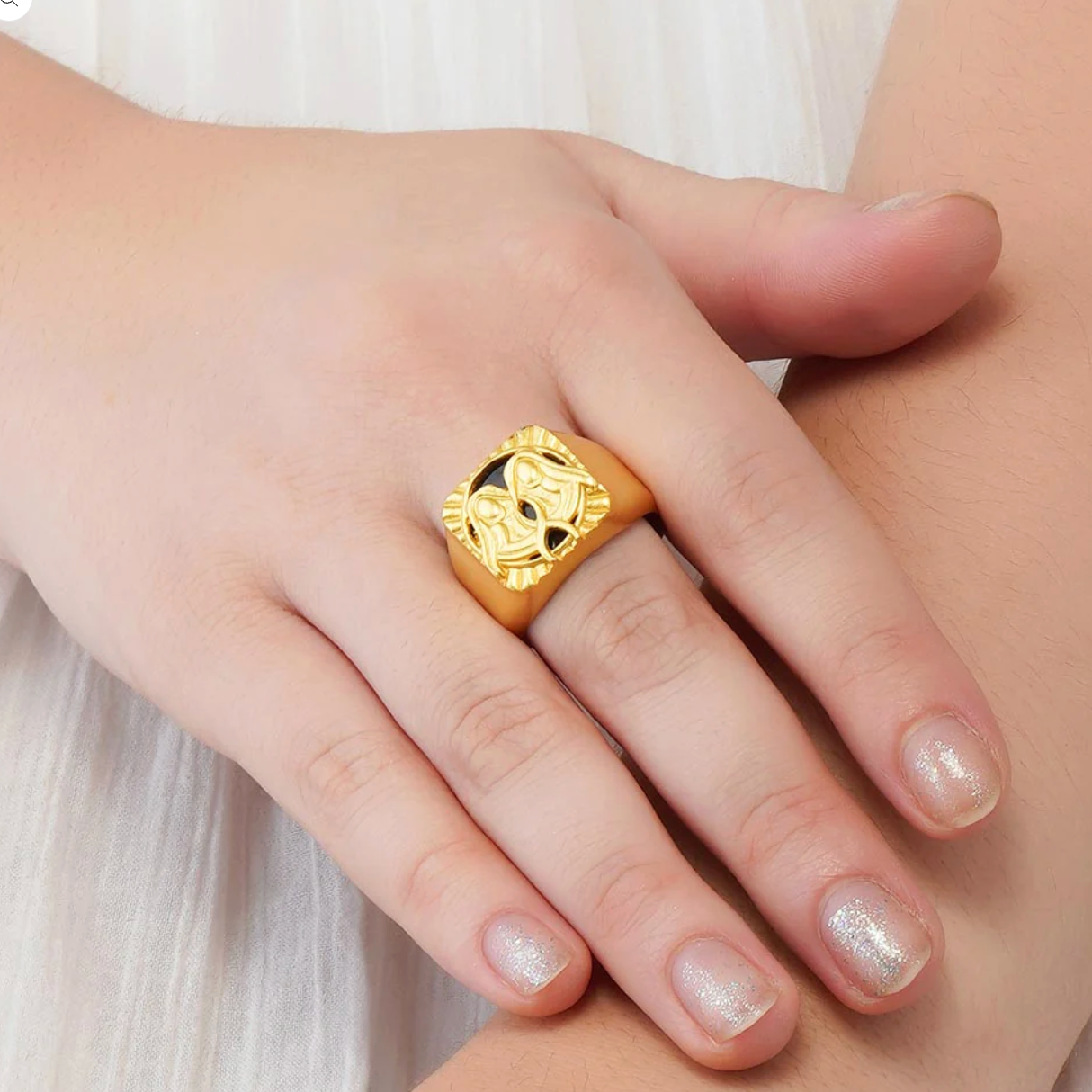 Linked zodiac rings for men and women