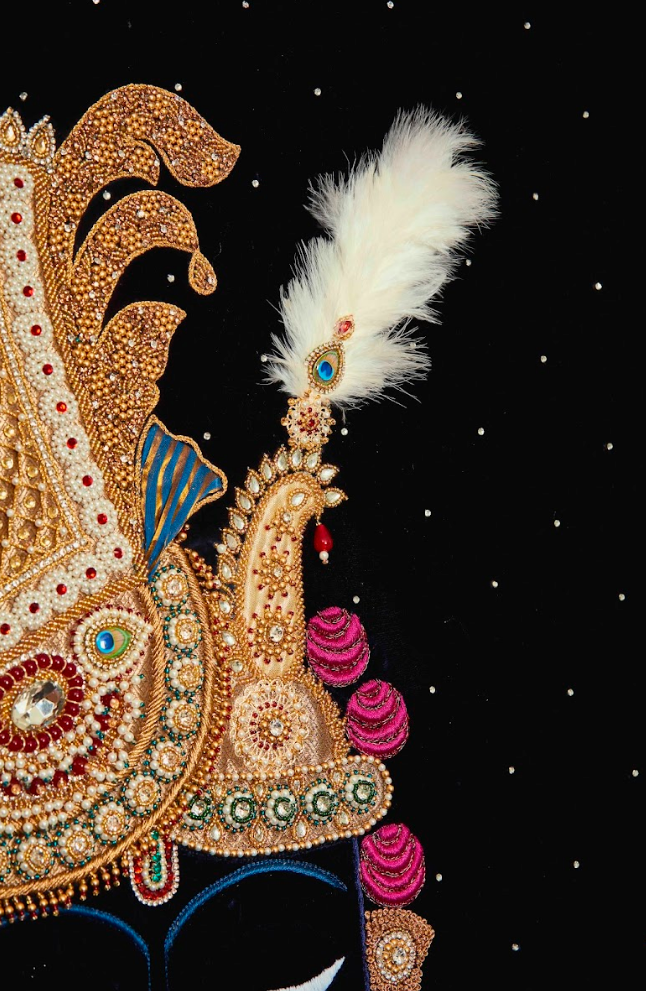 Bade Shree Ji Mukharvind Tapestry