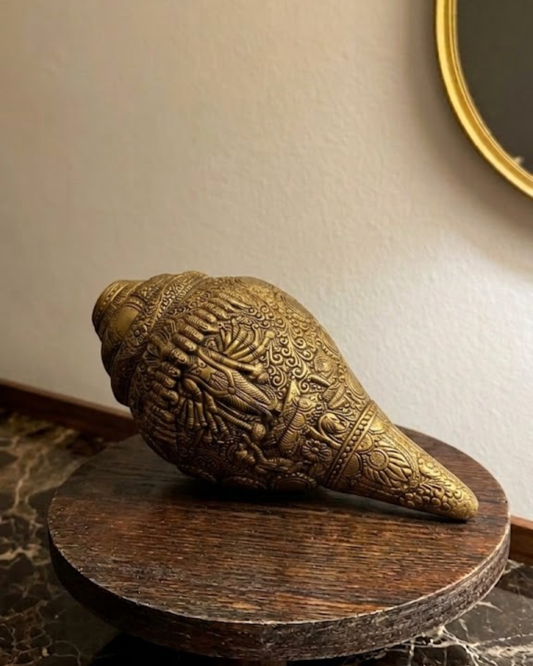 Intricately Etched Brass 'Shankh'