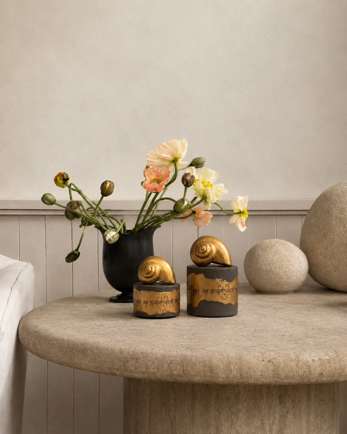 'Gayatri Mantra' Shell Decor (Set of 2)
