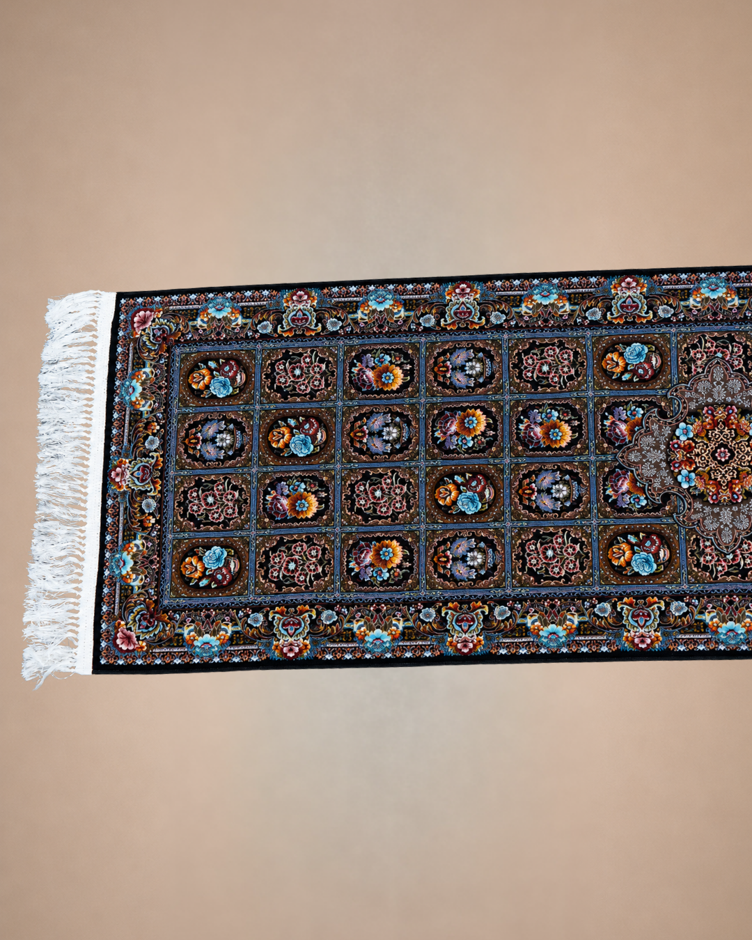 Raagini Silk & Wool Blend Carpet – Ivory Rose Border Runner