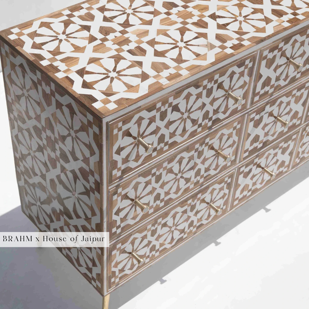 Wood Inlay Chest of Drawer