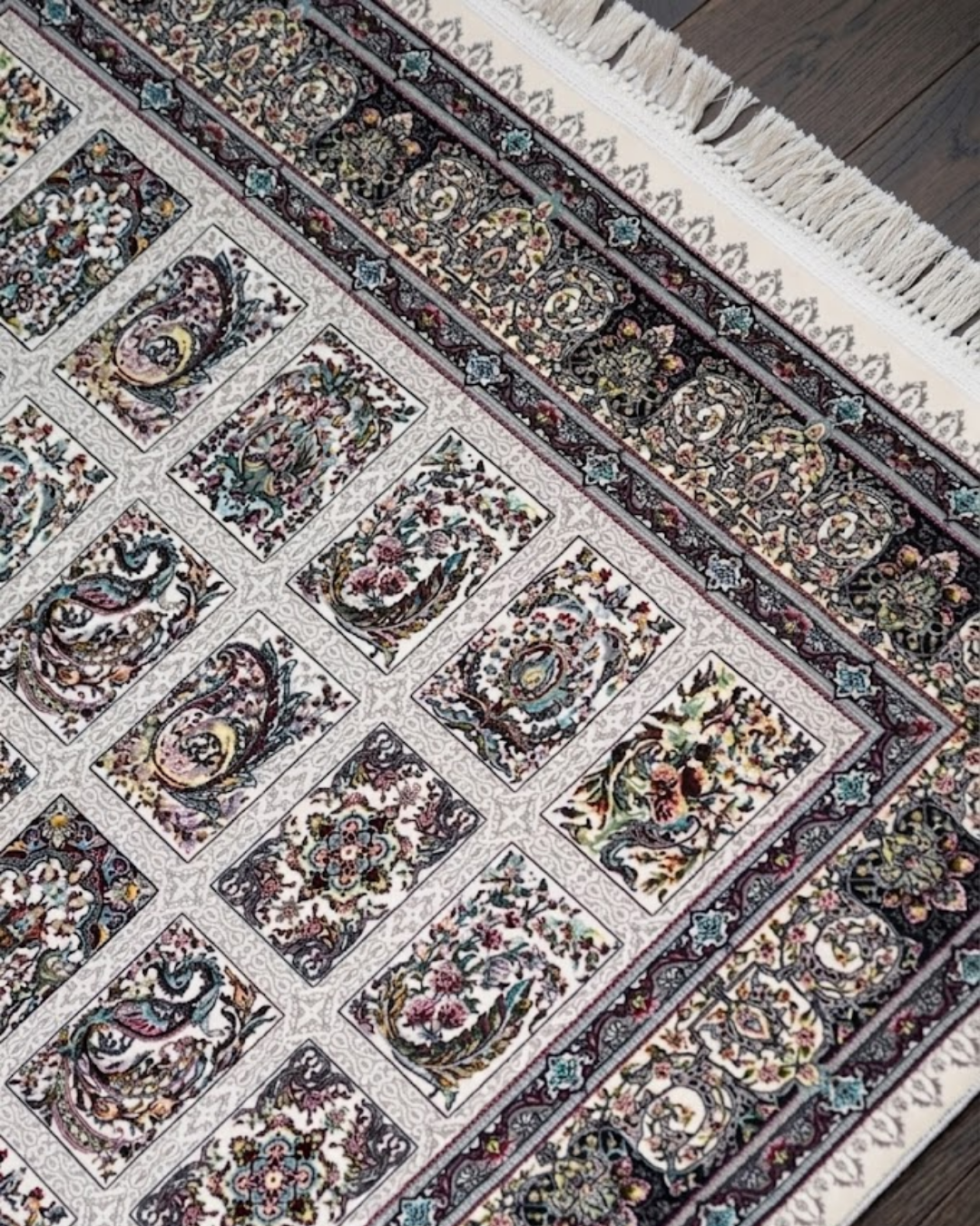 Bostaan Silk & Wool Blend Carpet – Ivory Boteh Panel Grid