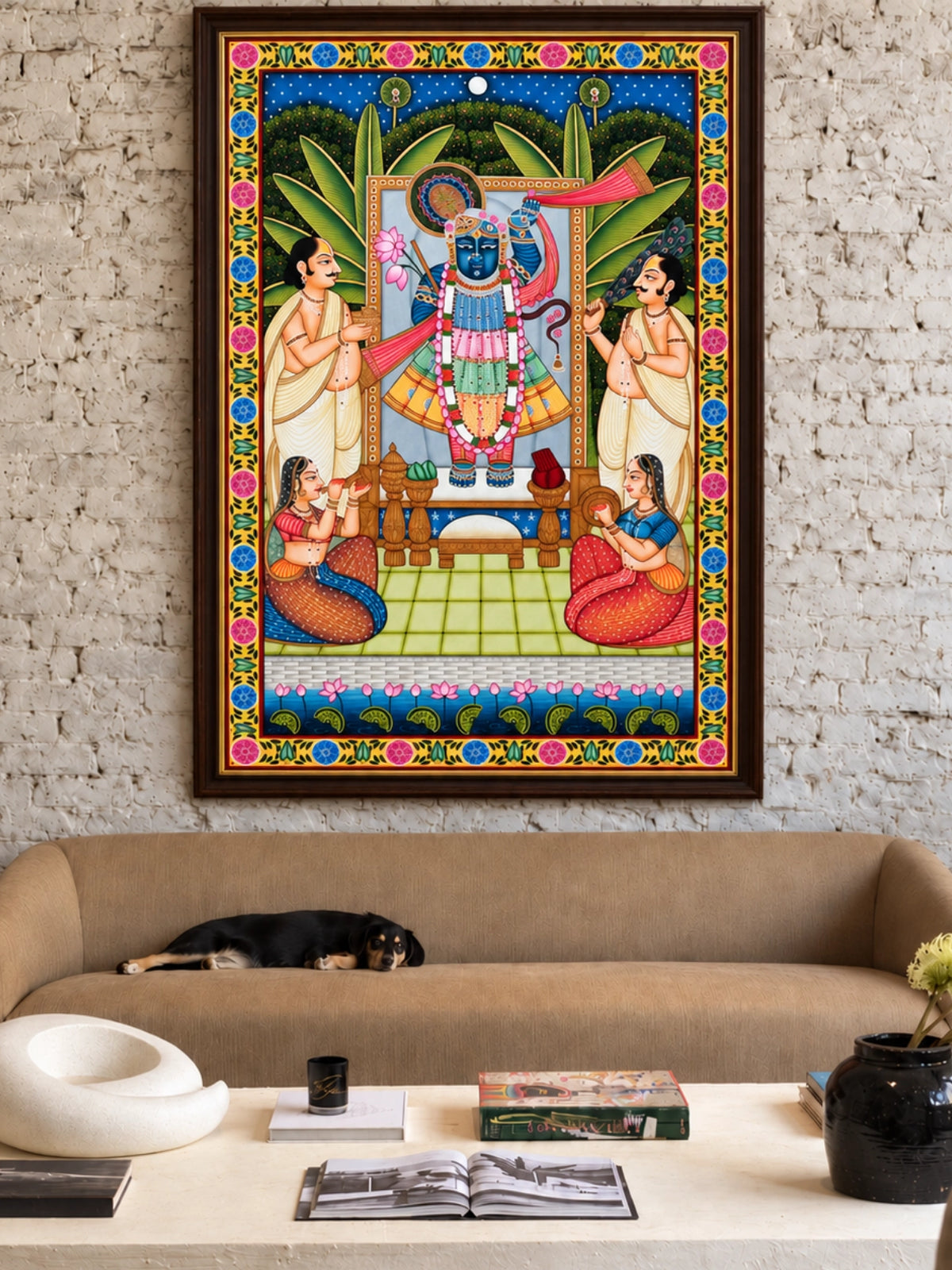 Handpainted – Pichwai – Shrinathji with the Priests and Musicians