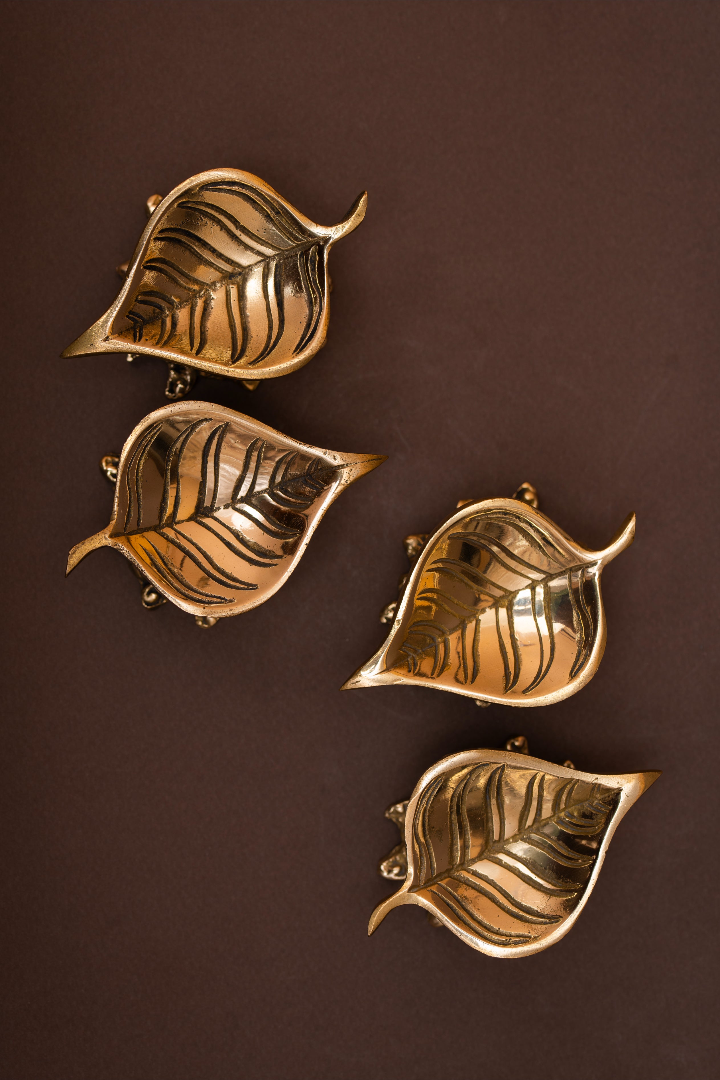 Prakriti Jyoti – The Sacred Leaf in Brass