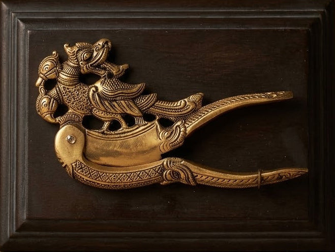 Parrot Nut Cutter – Ritual Object