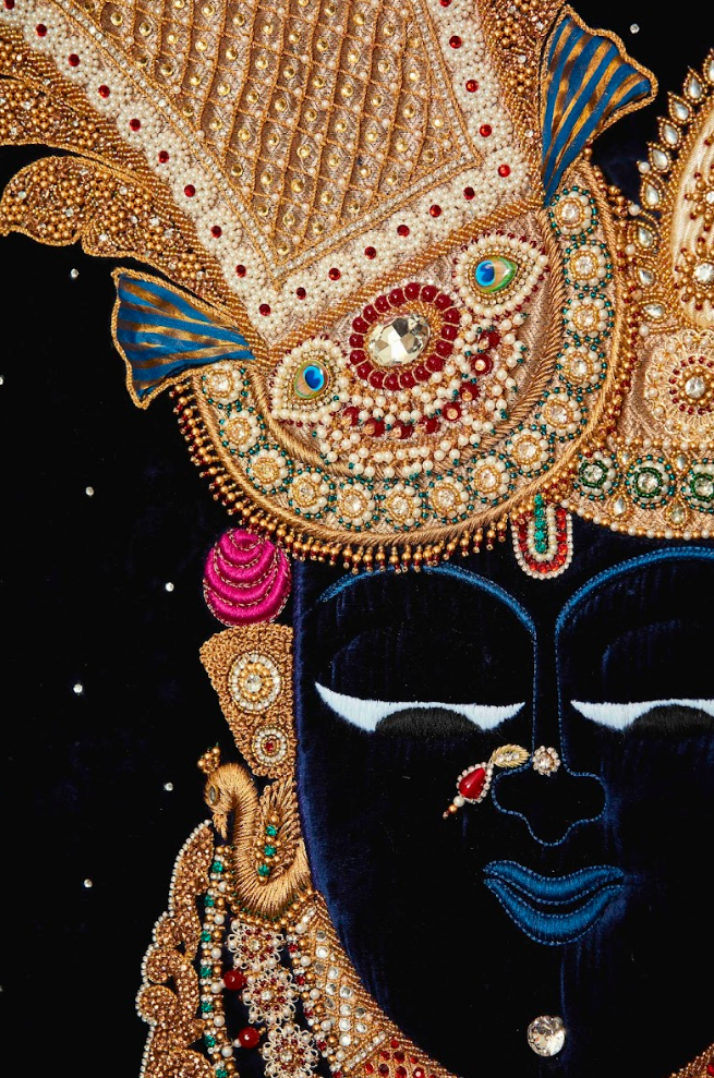 Bade Shree Ji Mukharvind Tapestry