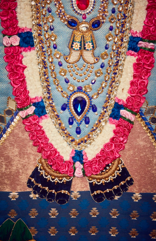 Shrinathji Sheesh Mahal Tapestry